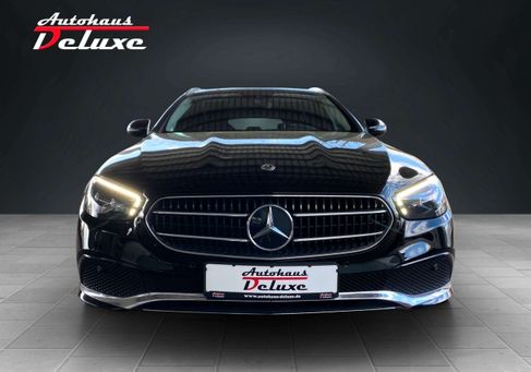 Mercedes-Benz E 300, 2022 2