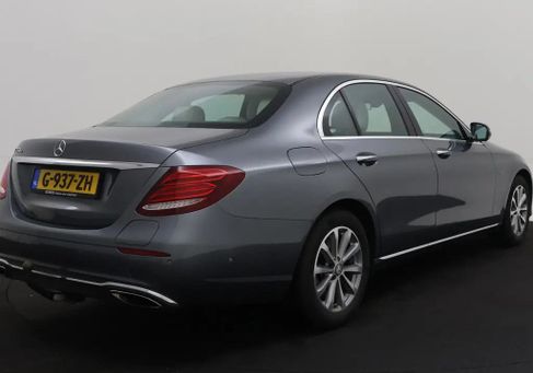 Mercedes-Benz E 350, 2016