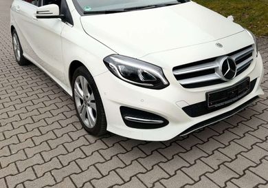 Mercedes-Benz B 200, 2017