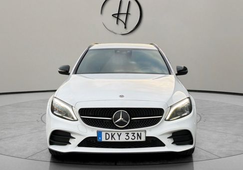 Mercedes-Benz C 300, 2021 3