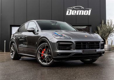 Porsche Cayenne, 2023