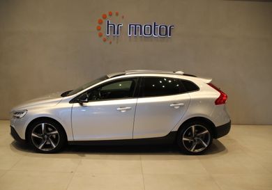 Volvo V40 Cross Country, 2018