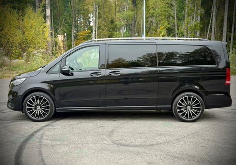Mercedes-Benz V 300, 2023 2