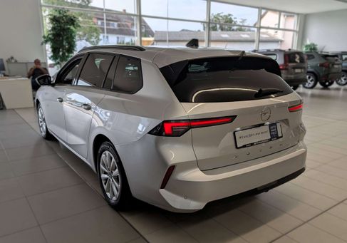 Opel Astra, 2024