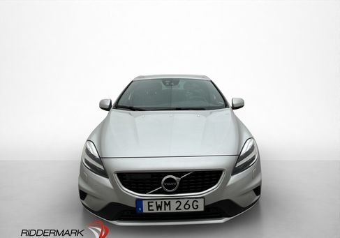 Volvo V40, 2019