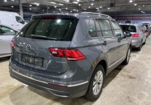 Volkswagen Tiguan, 2022 3