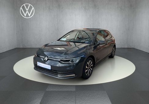 Volkswagen Golf, 2023 2