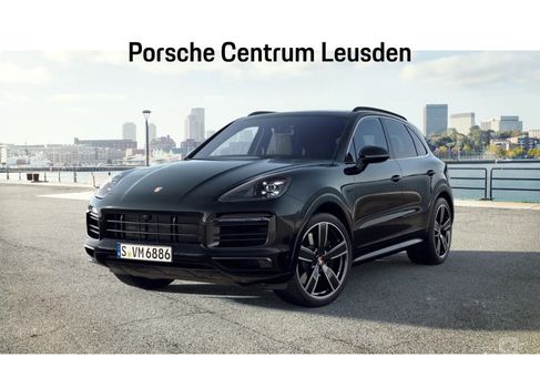 Porsche Cayenne, 2023