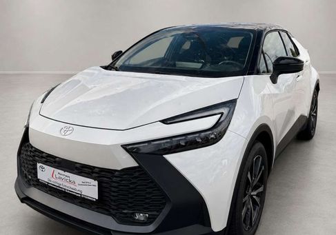 Toyota C-HR, 2025 3