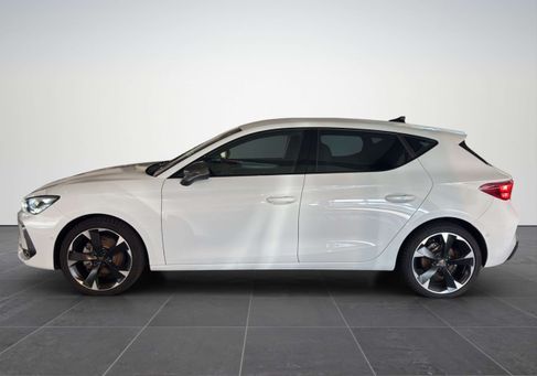 Cupra Leon, 2025