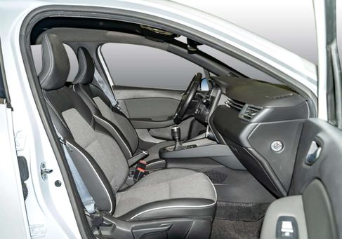 Renault Clio, 2021 3