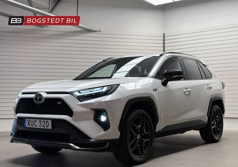 Toyota RAV 4, 2024 3