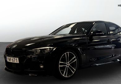 BMW 330, 2018