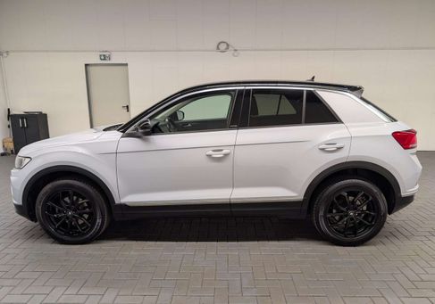 Volkswagen T-Roc, 2020