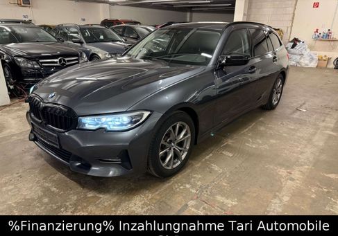 BMW 318, 2022