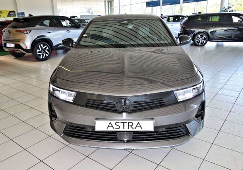 Opel Astra, 2025