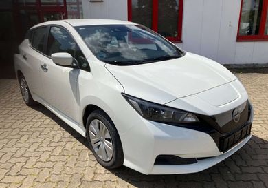 Nissan Leaf, 2023