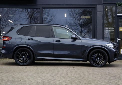 BMW X5, 2022