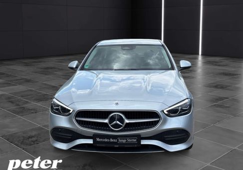 Mercedes-Benz C 180, 2022
