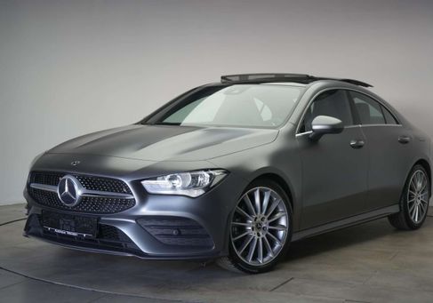Mercedes-Benz CLA 220, 2022