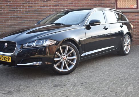 Jaguar XF, 2015