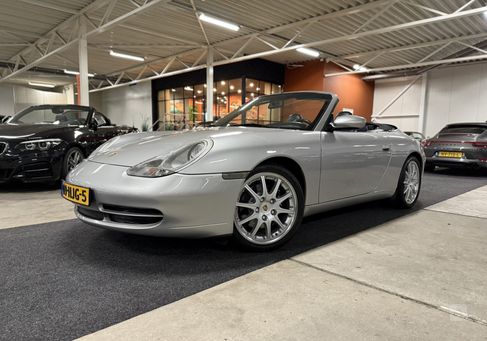 Porsche 996, 2000