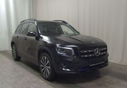 Mercedes-Benz GLB 200, 2021