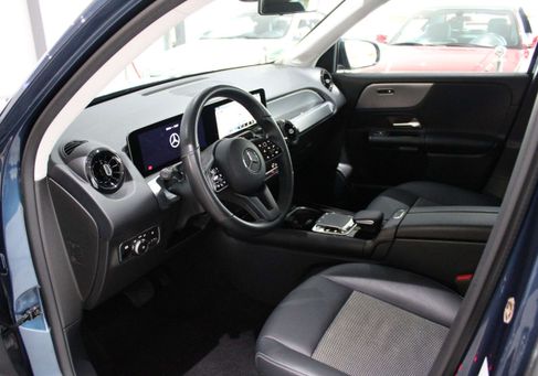 Mercedes-Benz GLB 250, 2020