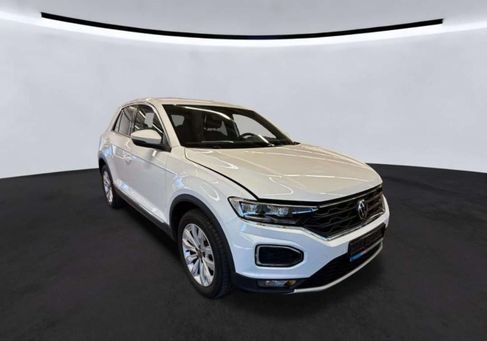 Volkswagen T-Roc, 2022
