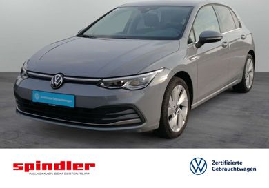 Volkswagen Golf, 2022