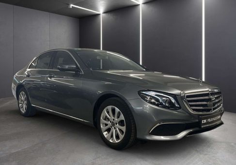 Mercedes-Benz E 200, 2020 2