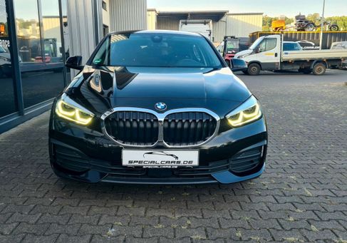 BMW 118, 2022 2