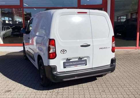 Toyota Proace, 2024