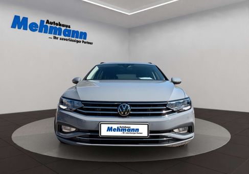 Volkswagen Passat, 2023