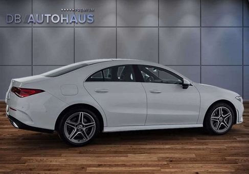 Mercedes-Benz CLA 250, 2022
