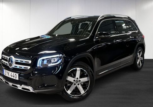 Mercedes-Benz GLB 200, 2023