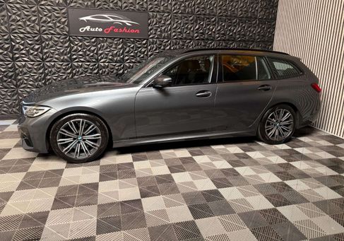 BMW 330, 2020
