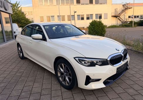 BMW 318, 2020