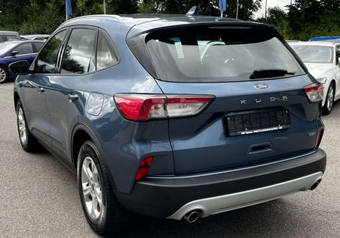 Ford Kuga, 2022