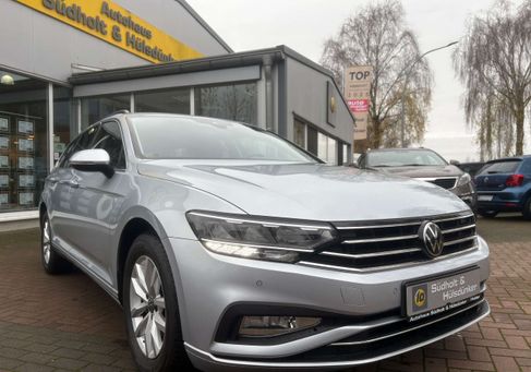 Volkswagen Passat Variant, 2023 2