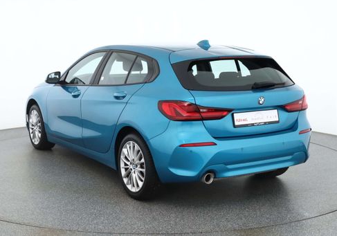 BMW 118, 2024 3