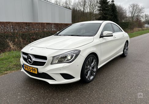 Mercedes-Benz CLA 180, 2014