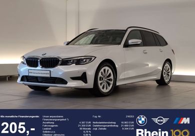 BMW 318, 2022