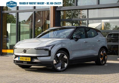 Volvo EX30, 2024 3