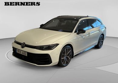 Volkswagen Passat Variant, 2025