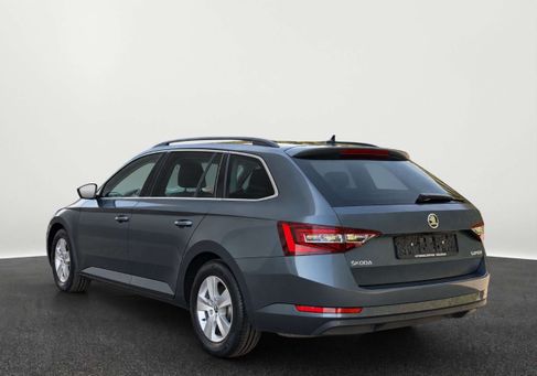 Skoda Superb, 2018 3
