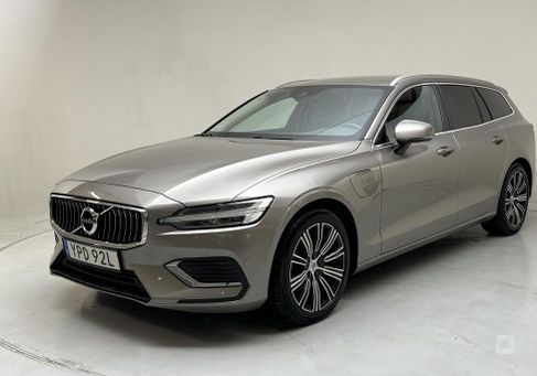 Volvo V60, 2021