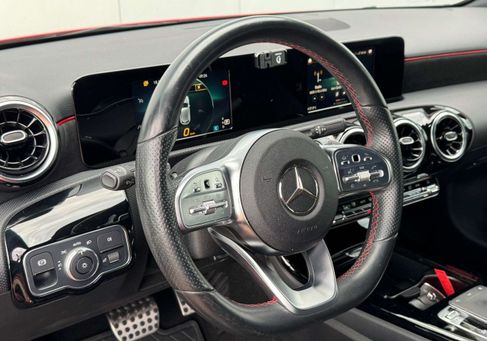 Mercedes-Benz A 200, 2018 3
