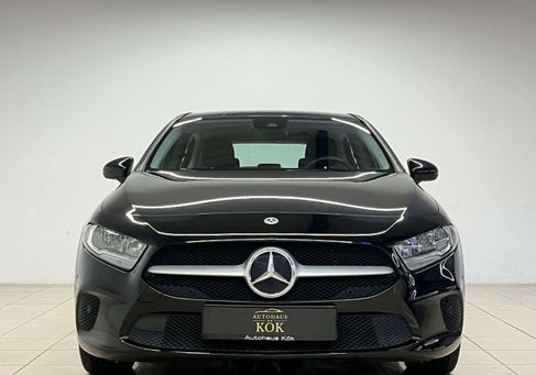 Mercedes-Benz A 250, 2021 3