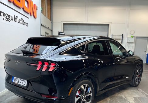 Ford Mustang Mach-E, 2021